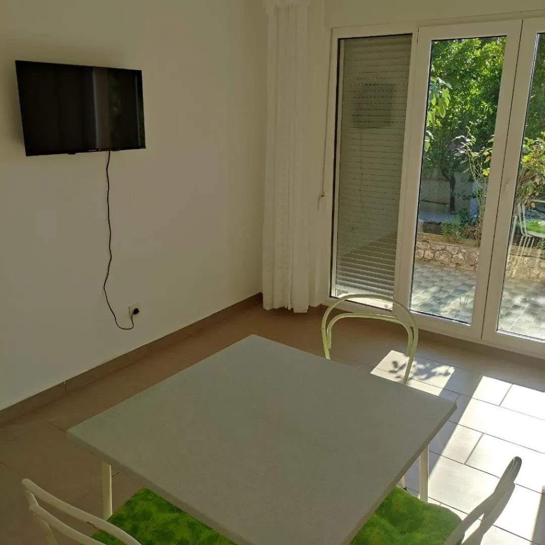 Dragiv 1 Hotel Selce Guest house